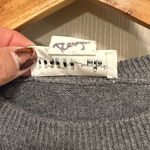 Kate Spade Broome Street Gray Wool Blend Winking Eye Red Lips Sweater Size S - Picture 4 of 4